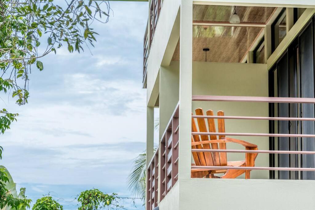 Hotel Torres Del Mar Puerto Viejo de Talamanca ภายนอก รูปภาพ